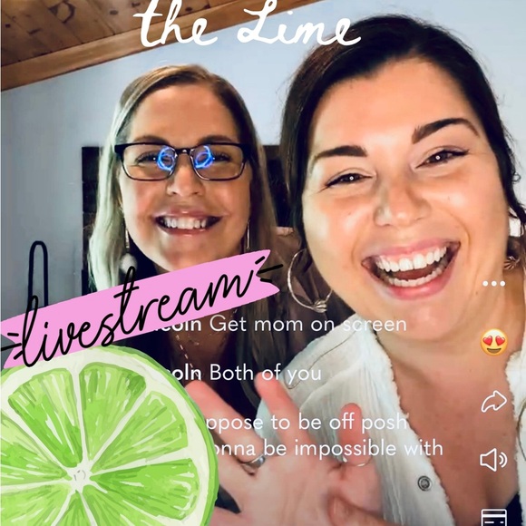 Meet your Posher Jennifer💚 - Picture 11 of 12